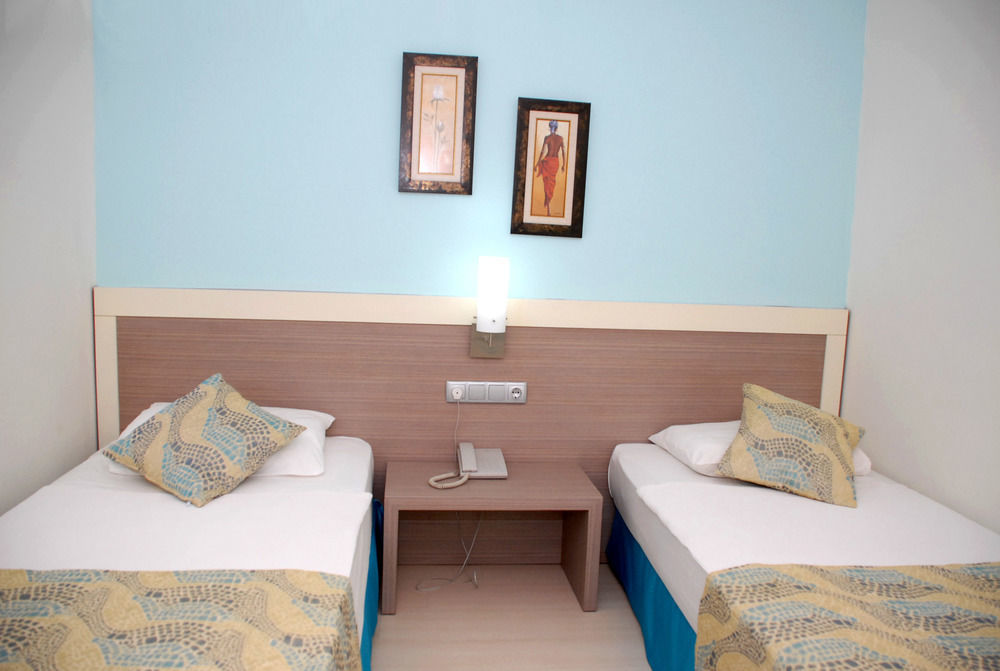 Costa Queen Suites Gumbet Exterior photo