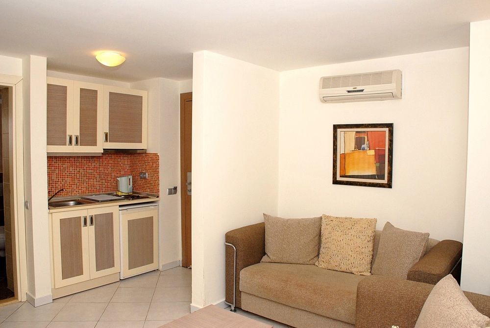 Costa Queen Suites Gumbet Exterior photo